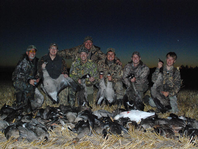 Goose Hunts Ducks Hunts Canada