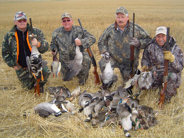 Duck Hunting Alberta Canada