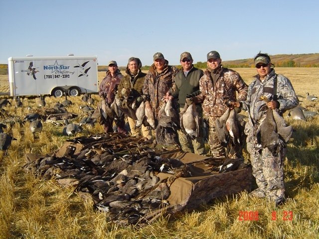 Goose Hunts Duck Hunts | Waterfowl Hunting Saskatchewan Canada Alberta ...