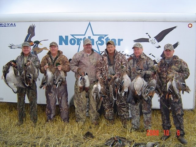 Goose Hunts Duck Hunts | Waterfowl Hunting Saskatchewan Canada Alberta ...