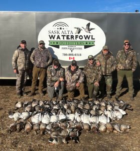 goose & duck hunting in Alberta Canada waterfowl hunt